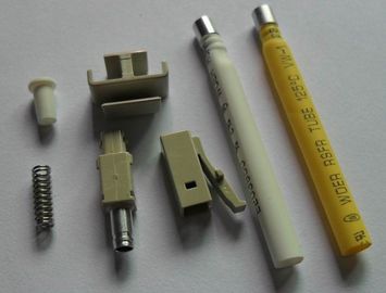 LC Single Mode Or Multi Mode LC Fiber Optic Connector UL-rated Plastic Housing And Boot